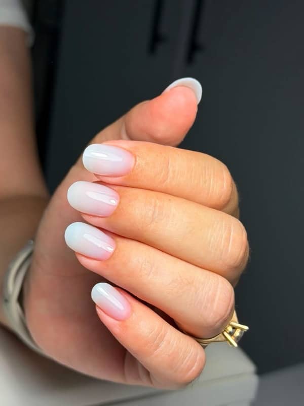 Nud & natural — manichiură Tany Nails, Chișinău